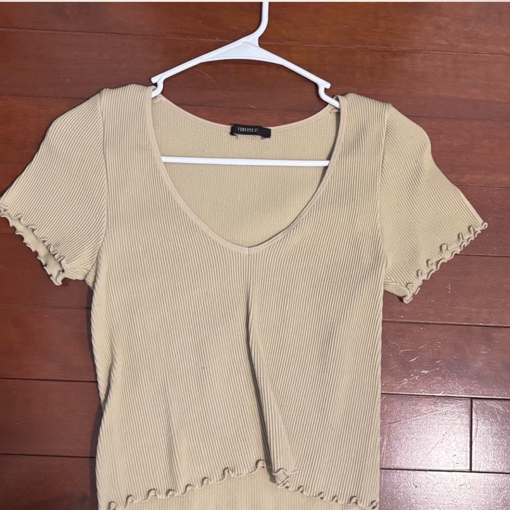 Forever 21 Ribbed Cream Short Sleeve Top